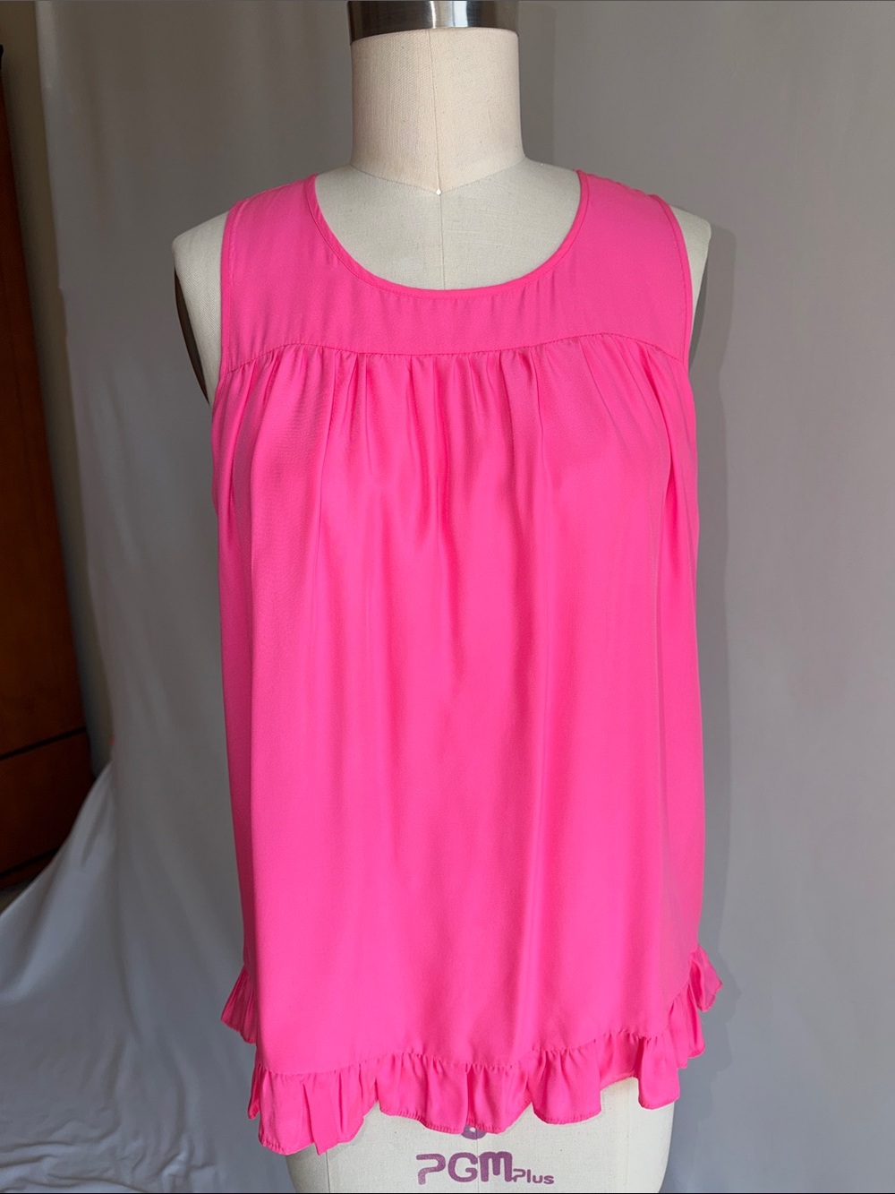 5/48 Bright Pink Sleeveless Ruffle-Hem Camisole